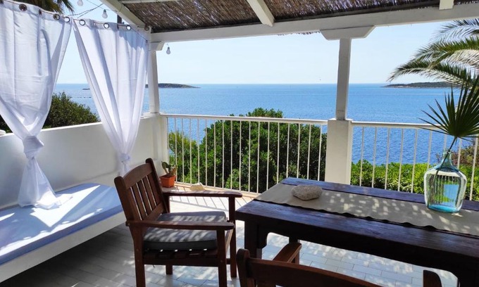 Milna House | Getaway house Gundula