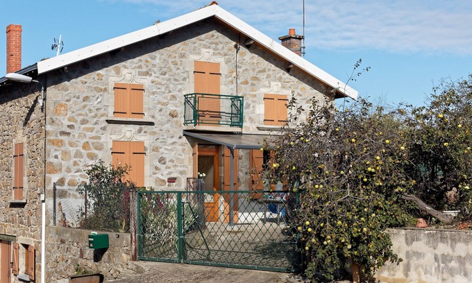 Sauviat House | Getaway to the gite de sauviat