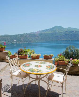 Castel Gandolfo Apartment | Giardino sul Lago SPA Jacuzzi