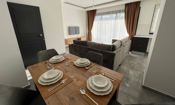 Kyrenia Apartment | Girne'nin Kalbinde Evinizin Konforu