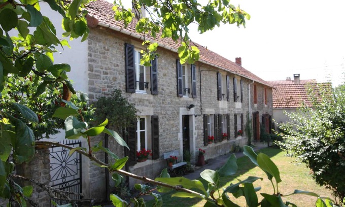 Essey Cottage | Gite 2 - Maison De L'Etang