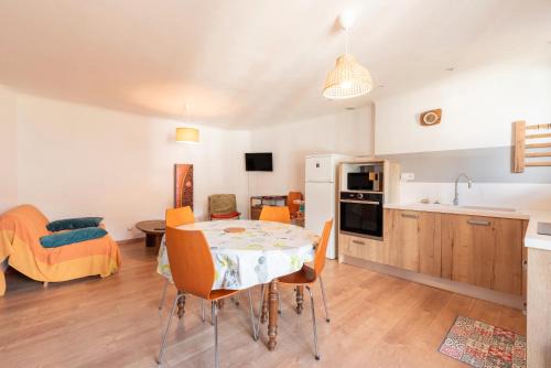 Arreau Apartment | Gite Au Coeur D'Arreau