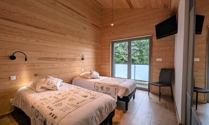Ban-de-Laveline Cottage | Gite Ban-de-Laveline, 5 bedrooms, 10 persons
