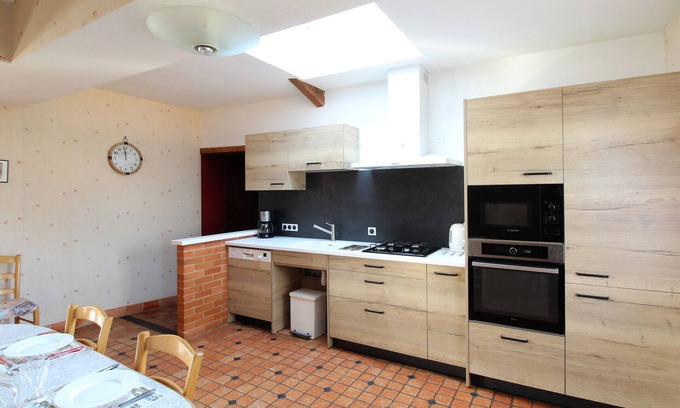 Echemire Cottage | Gite Baugé-en-Anjou, 4 bedrooms, 9 persons