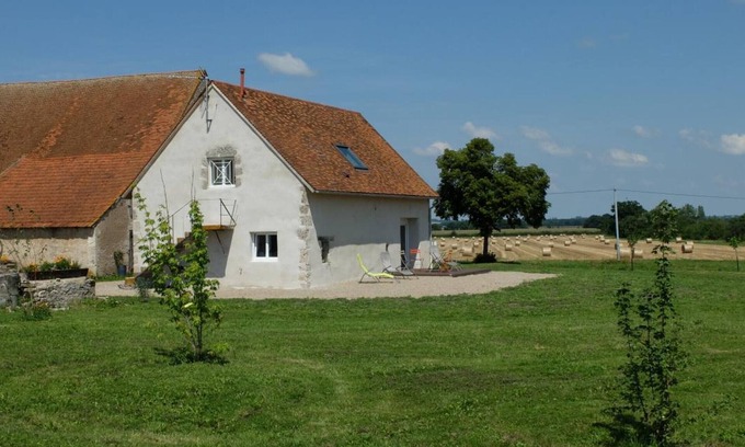 Cindre Cottage | Gite Cindré, 2 bedrooms, 4 persons