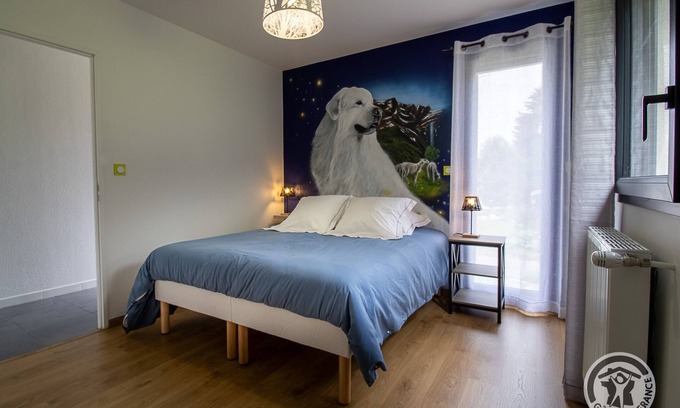 Campan Cottage | Gîte-Comfort-Ensuite with Bath