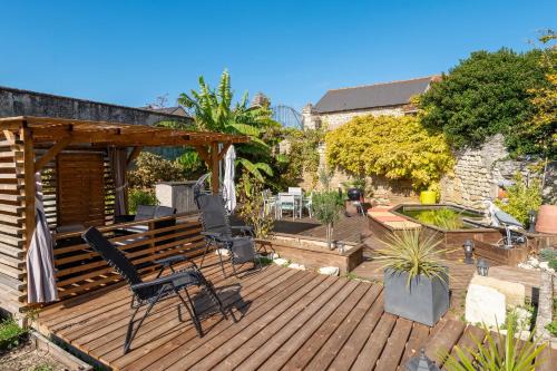 Deneze-sous-Doue Apartment | Gite de la Ferme du Château 2 - Studio Climatisé