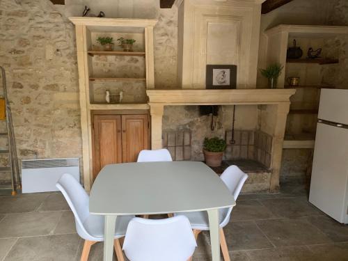 Fontvieille House | Gite de la Tour des Abbés
