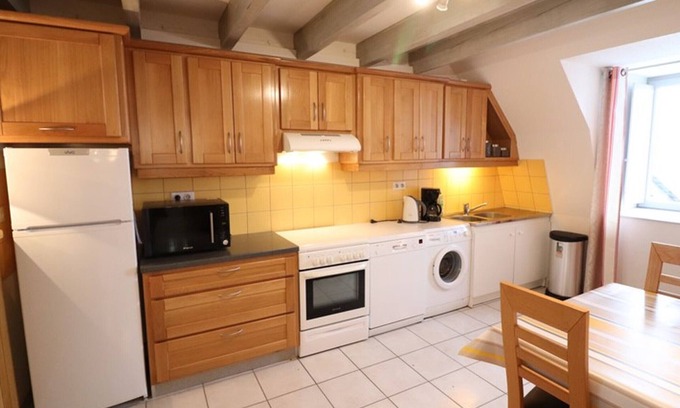 Le Vigean Cottage | Gite Le Vigean, 5 bedrooms, 10 persons