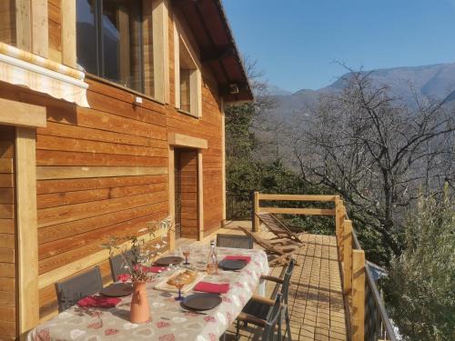 Belvedere Apartment | Gite Les Grillons