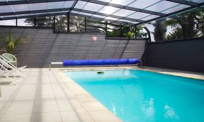 Thure Apartment | Gite pour 8 pers.avec 2 piscines dans un domaine