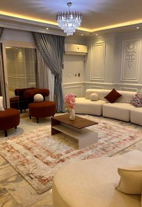 Oula Apartment | Giza Royale Apartment 3BR