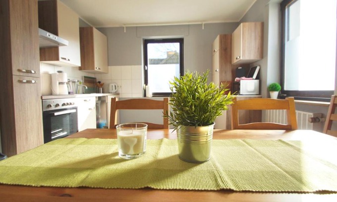 Bergisch Gladbach Apartment | GL1