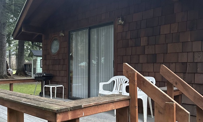 Rockport Cabin | Glacier Peak Resort