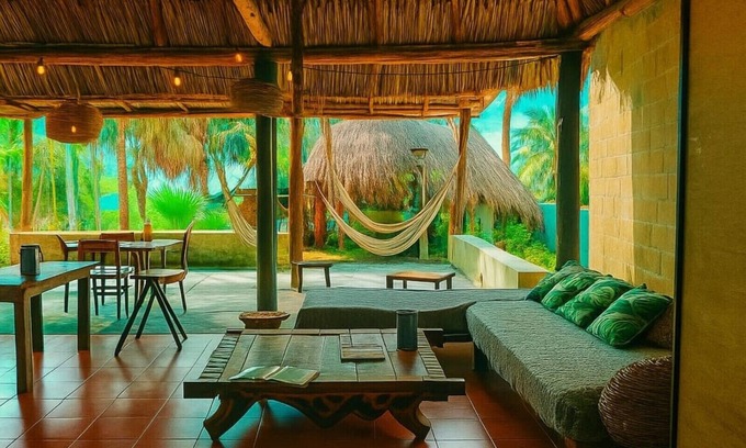 Bacalar RV Rental | Glamping Asana Bacalar Breakfast & Kayak