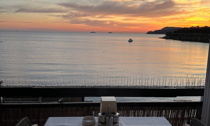 Adalar Hotel | Glamping Büyükada