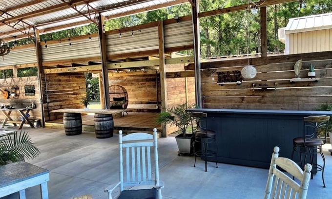 Swansboro Cottage | “Glamping” cute tiny cottage with huge outside area to hang out by the fire pit