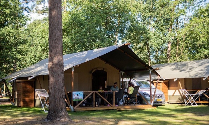 Vessem House | Glamping on a site with many facilities and pool