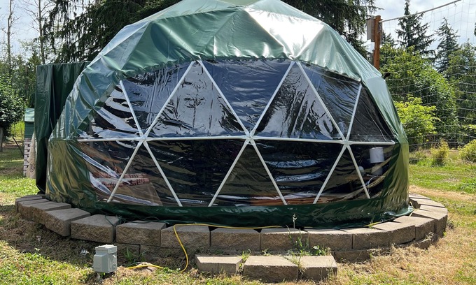 Duvall House | Glamping With Alpacas in an Eco-Friendly Dome Outside of Seattle