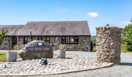 Dwyran Resort | Glan Morfa Lodge Retreat