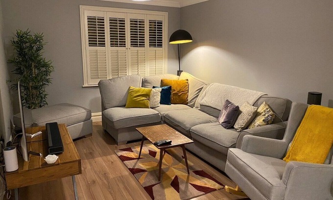 Killarney House | Gleanntan House - Beautiful Killarney townhouse