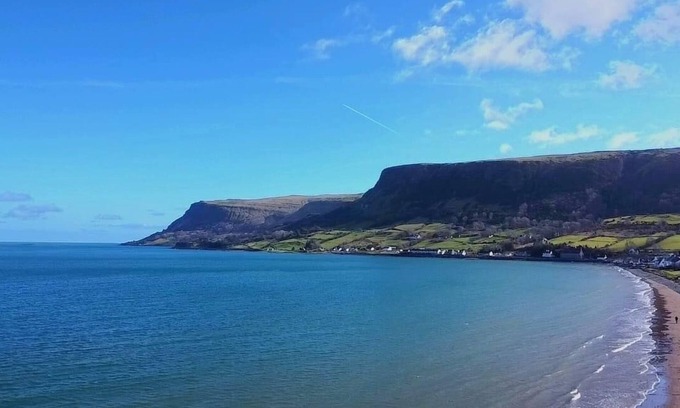 Waterfoot House | Glenariff - Play, Stay & Relax games room