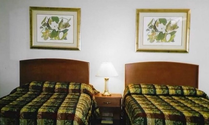 Viavant - Venetian Isles Hotel | Glenrose Motel