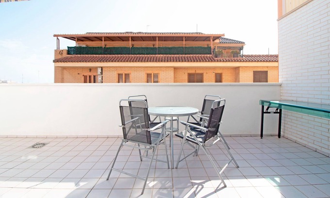 Sagunto Apartment | Global Properties: Central and cozy penthouse near the beach