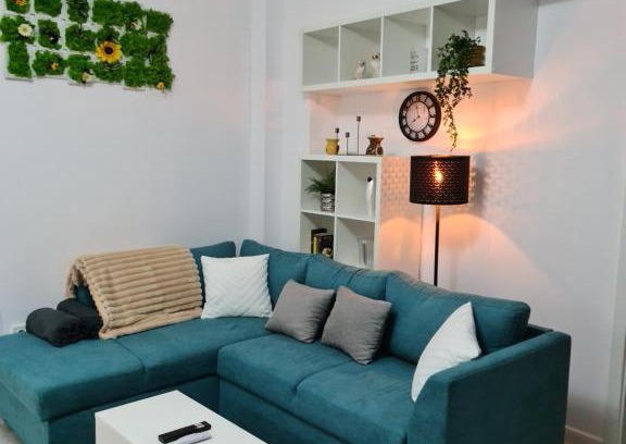 Sector 6 Apartment | Global Residence Lake View