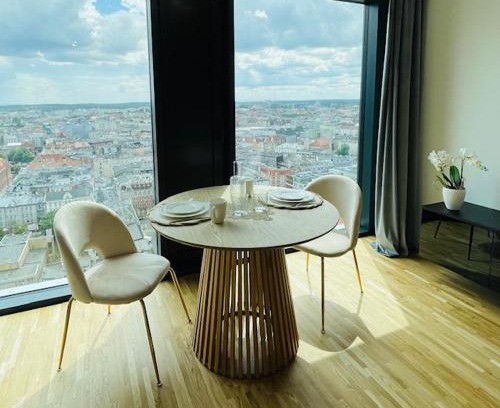 Katowice Apartment | Global Top View 22th Floor PREMIUM by BookingHost