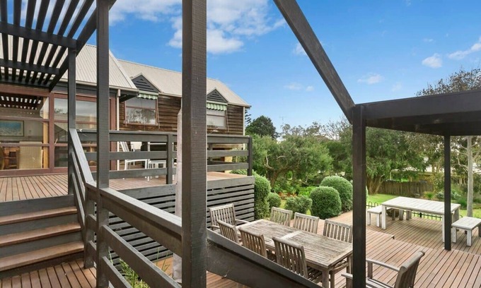 Barwon Heads House | Glorious Golightly Beach House, Barwon Heads