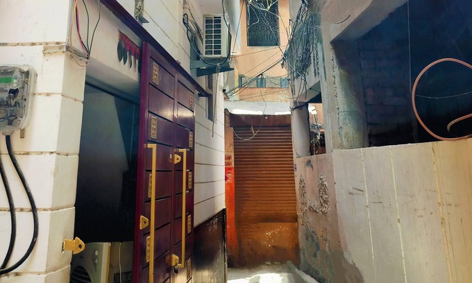 Varanasi House | GM P. GUEST HOUSE