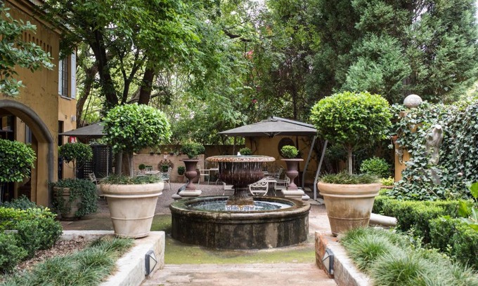 Groblersdal House | Godiva Spa & Guesthouse