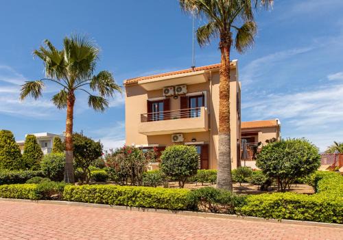 Nopigia Villa | Gold Crest Home in Drapanias beach, Nopigia