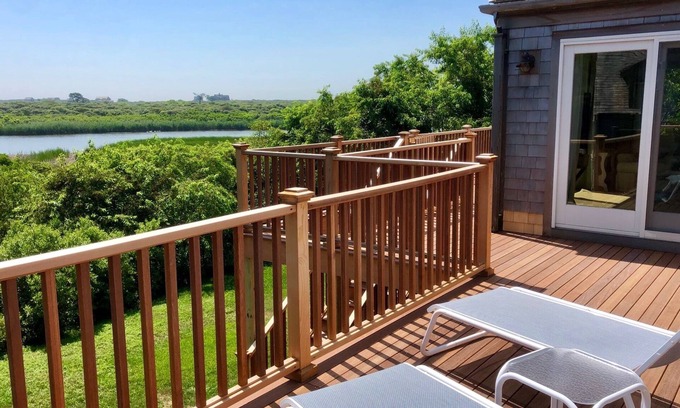Madaket House | Gorgeous 4BR with breathtaking Long Pond views in Madaket