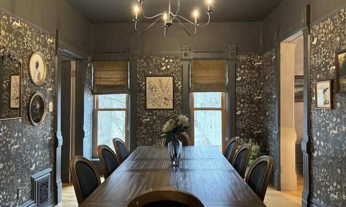 Brewers Hill House | Gorgeous Brewers Hill Victorian