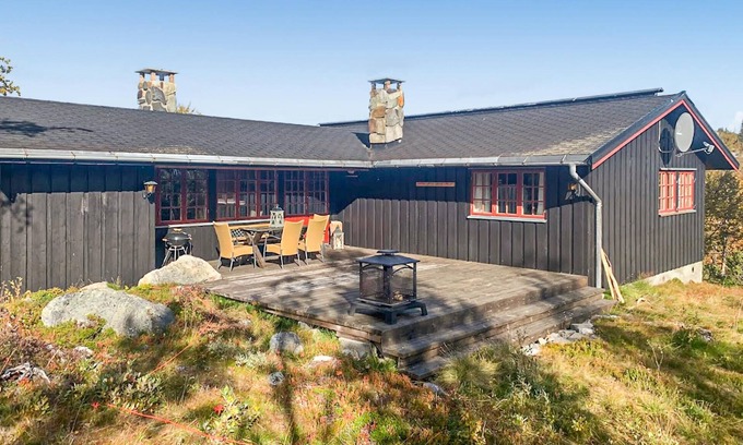 Al Municipality House | Gorgeous home in ål with house a mountain view