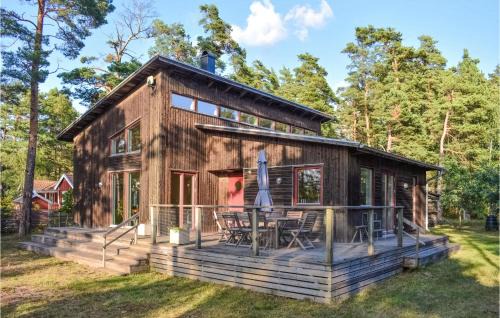 Stora Ror House | Gorgeous Home In Färjestaden With Wifi