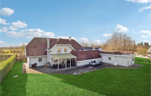 Tørresø House | Gorgeous Home In Otterup With Kitchen