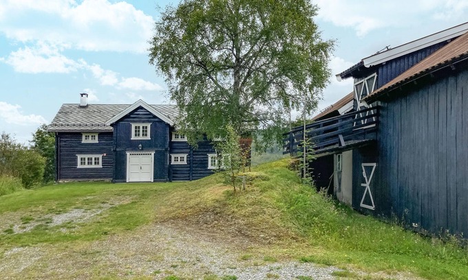 Skeikampen House | Gorgeous home in Svatsum with WiFi