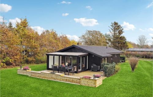Sønder Nissum House | Gorgeous Home In Ulfborg With Kitchen