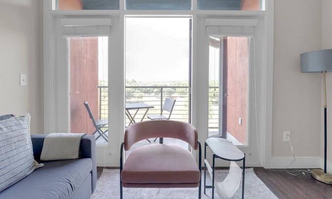 Mueller Apartment | Gorgeous Mueller 1BR w/ Pool, W/D & Gym, nr park, by Blueground