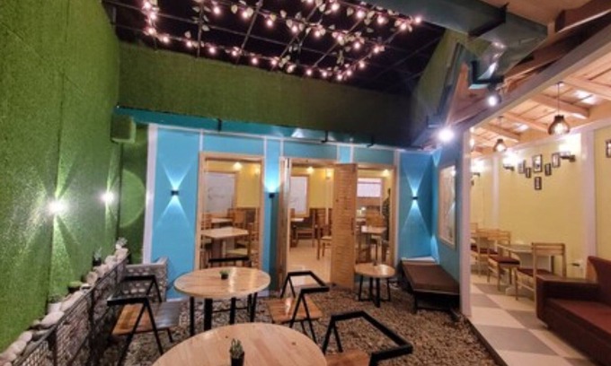 Mallital Hotel | Goroomgo Hidden Chalet Mall Road Nainital