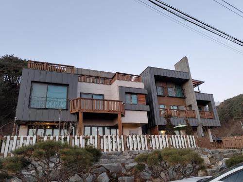 Hoengseong Villa | Grace River House-Block B