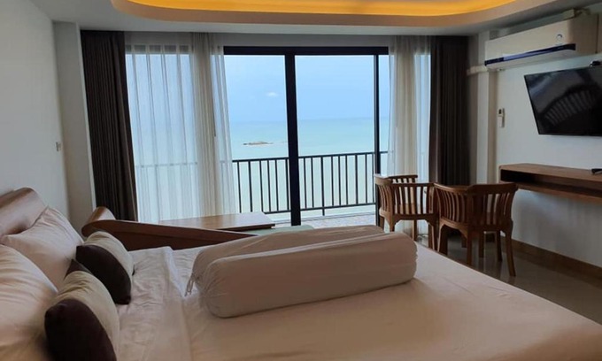 Ban Chang House | Grace Seaview บ้านพักส่วนตัว 3 ห้องนอน วิวทะเล หาดพลา