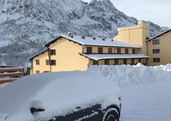 Passo del Tonale Apartment | Gran Baita