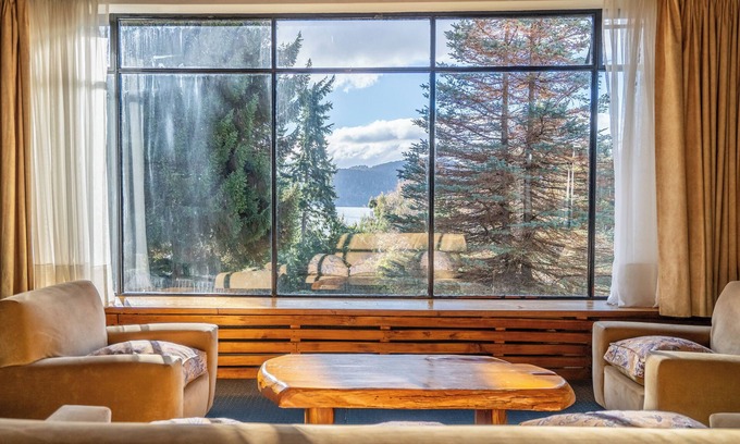 Nahuel Huapi Hotel | Gran Hotel Panamericano