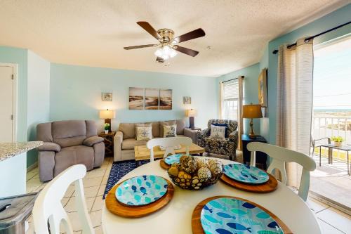 Gulf Shores Apartment | Grand Beach Resort 215