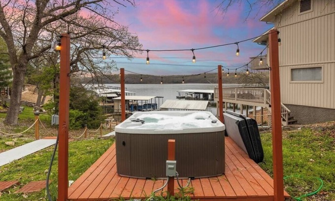 Osage Beach House | Grand Glaize Views Hot Tub Dock Firepit