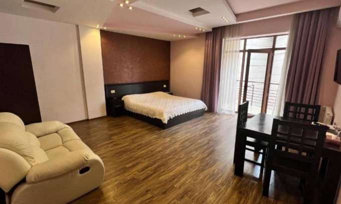 Nork-Marash Hotel | Grand Hills|Calm Getaway|20% OFF